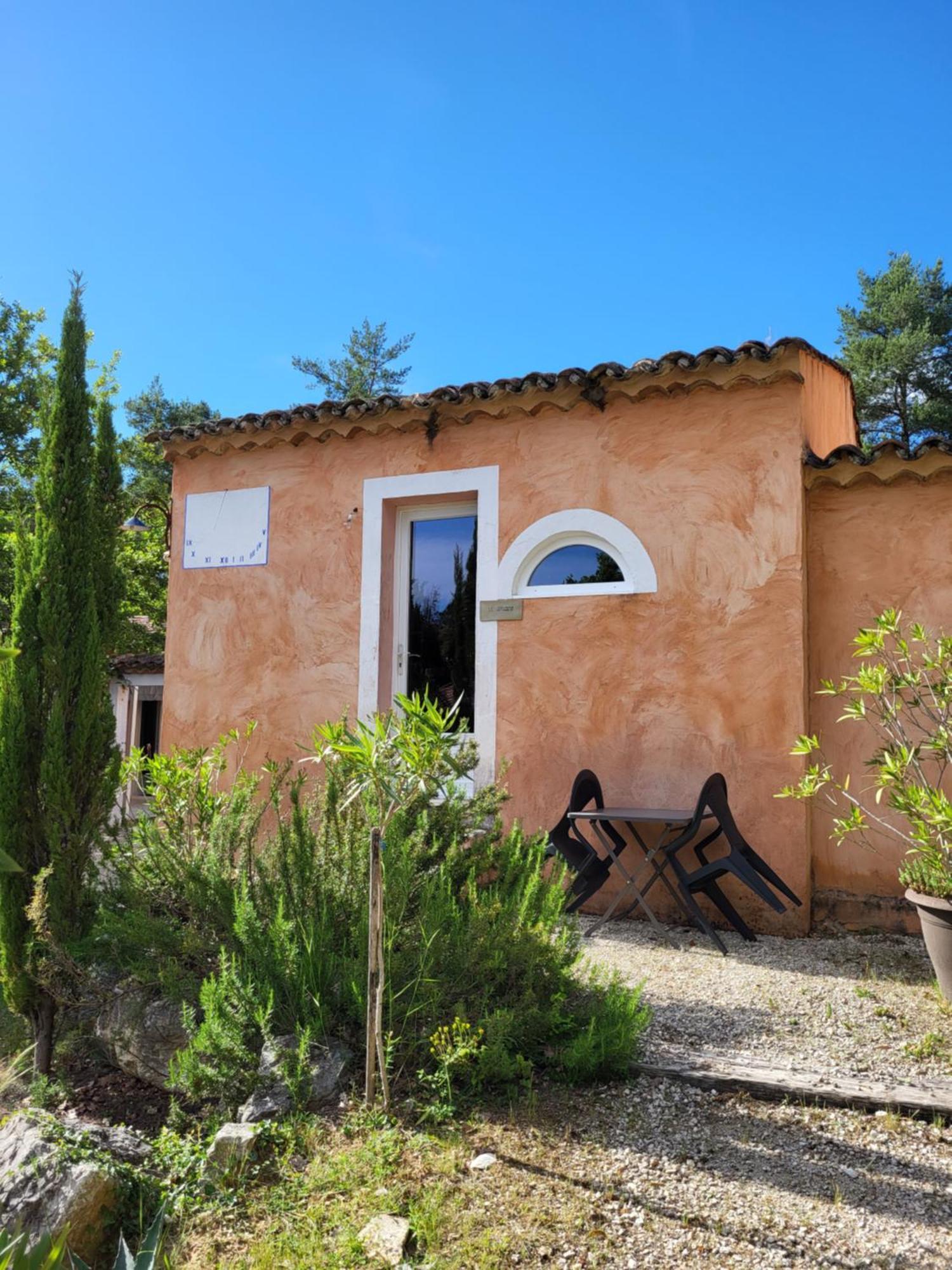 Studios Et Gite La Sauvasse Vagnas Habitación foto